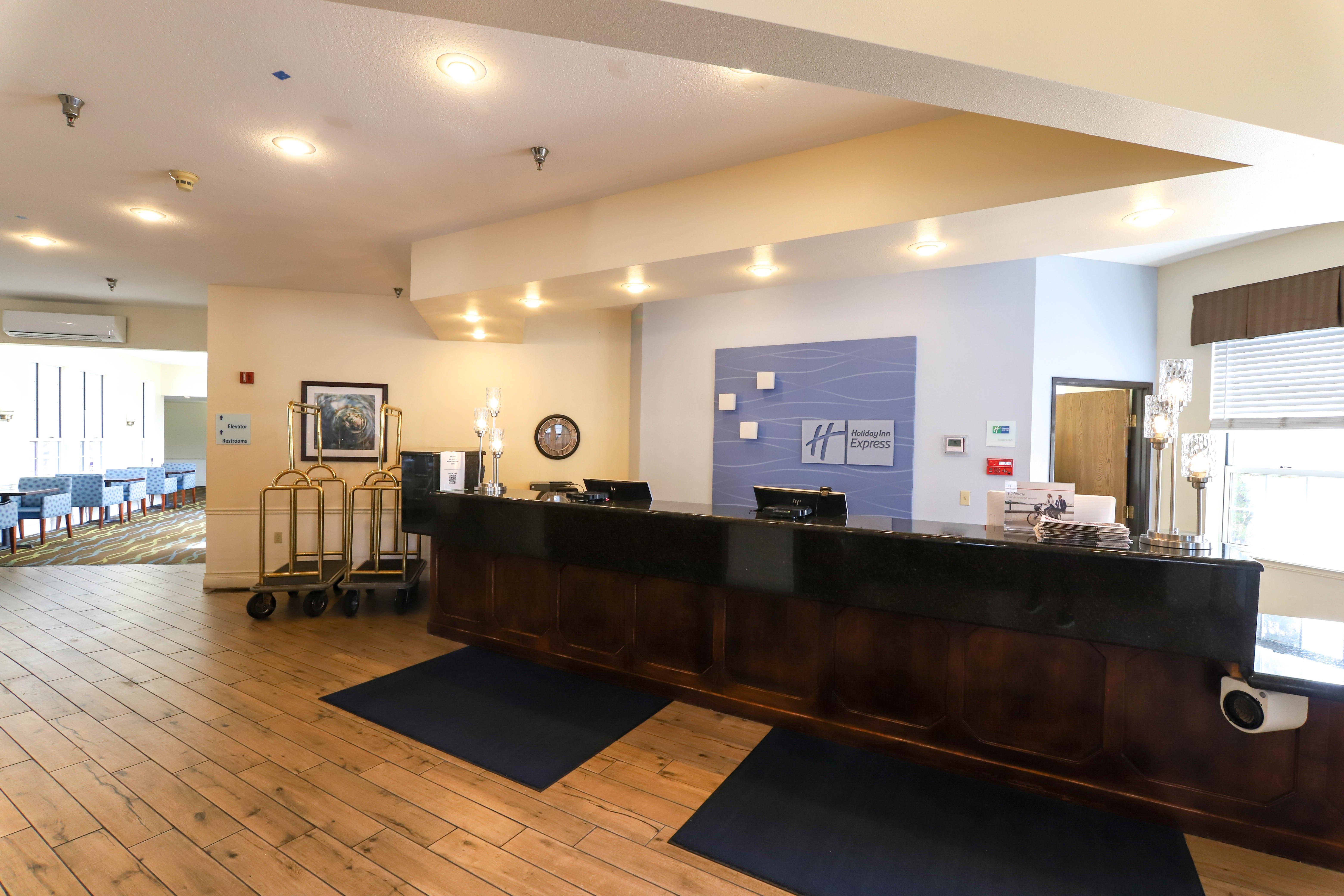 Holiday Inn Express St Ignace-Lake Central, An Ihg Hotel Saint Ignace Ngoại thất bức ảnh