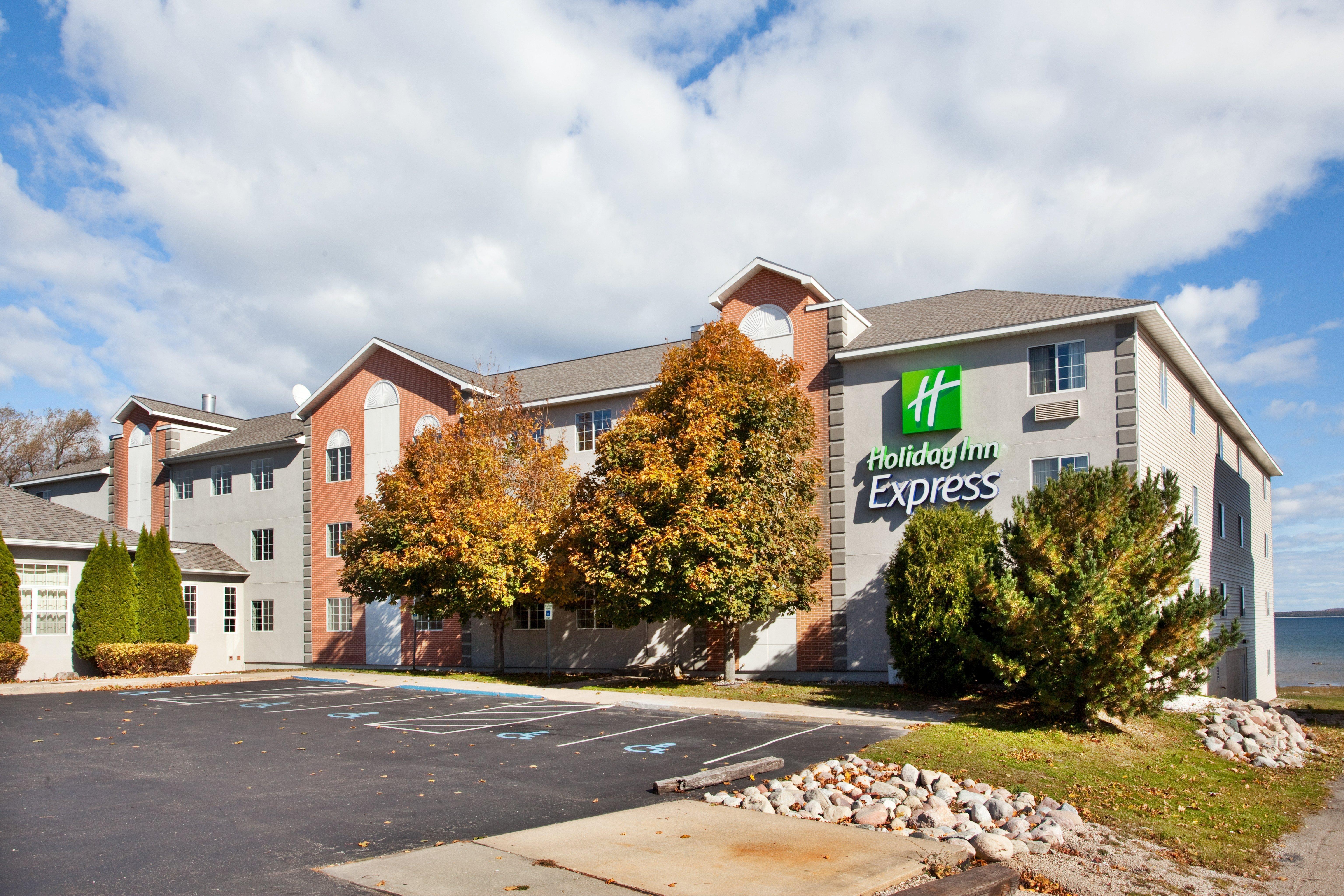 Holiday Inn Express St Ignace-Lake Central, An Ihg Hotel Saint Ignace Ngoại thất bức ảnh